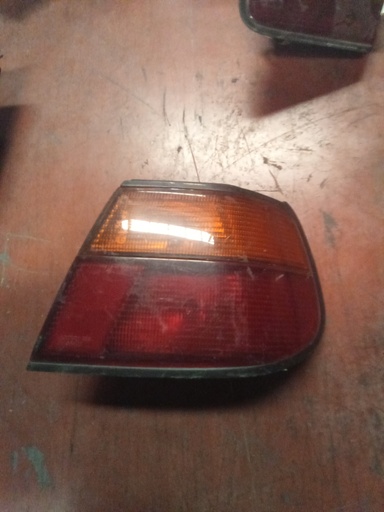 Piloto derecho Nissan Almera 4p '97