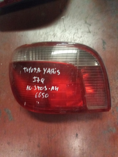 Piloto izquierdo Toyota Yaris '00