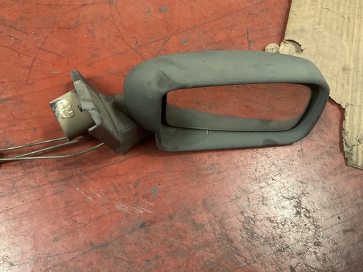 [00660] Retrovisor derecho renault express ‘95