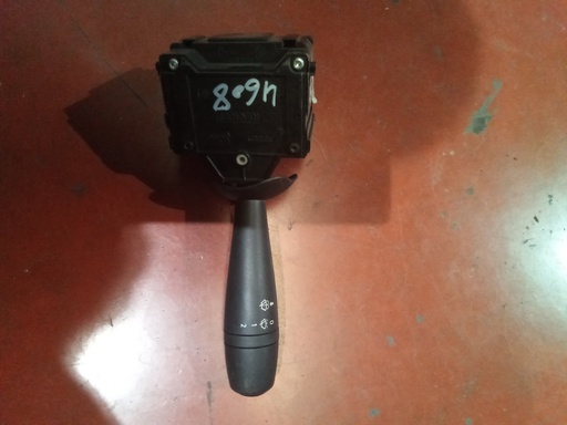 [e1109569] Mando de limpiaparabrisas dacia logan '09