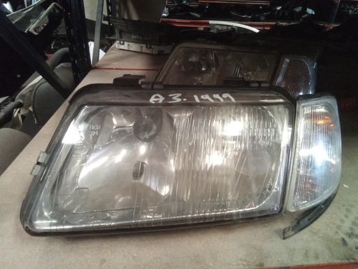 Faro izquierdo Audi A3 '96
