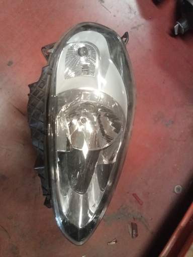 Faro derecho Fiat grande punto '11