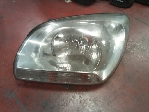 Faro izquierdo Kia sportage '06
