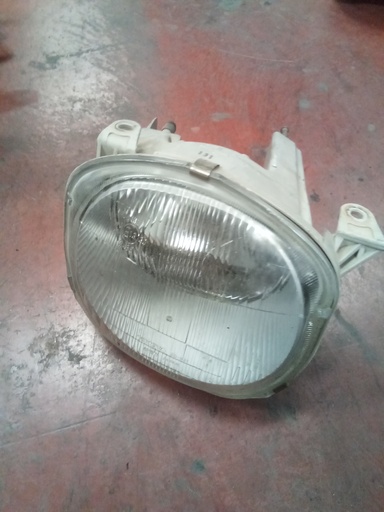 Faro derecho Toyota celica '96