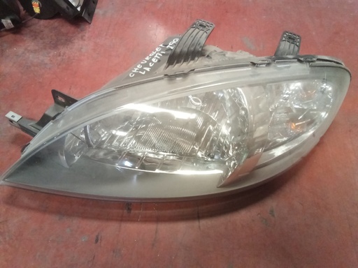 Faro izquierdo Chevrolet lacetti '07