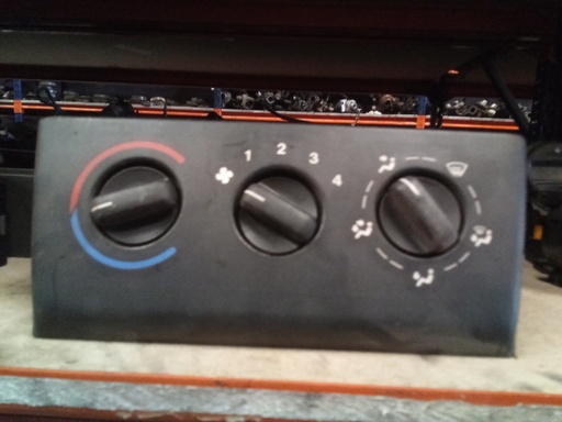 Mando aire acondicionado Opel vectra '95