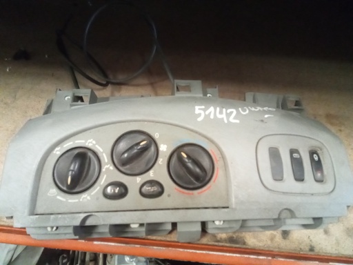 Mando aire acondicionado Opel vivaro '07