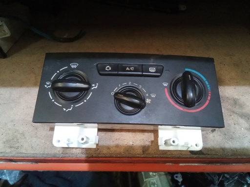 Mando aire acondicionado citroen c4 '04