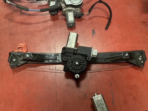 [Sin referencia] Motor eleva lunas delantero derecho fiat bravo ‘08