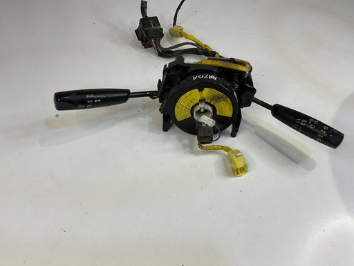 [175026] Mando multifuncion mazda 323 año 1997