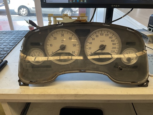 [88311318] Cuadro instrumentos opel astra g ‘01