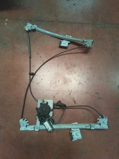 Elevalunas delantero derecho Volkswagen polo '99