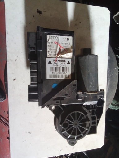 [8E1959801B] Motor elevalunas delantero izquierdo audi a4 '00