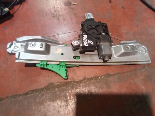 Elevalunas trasero derecho Opel astra j '15