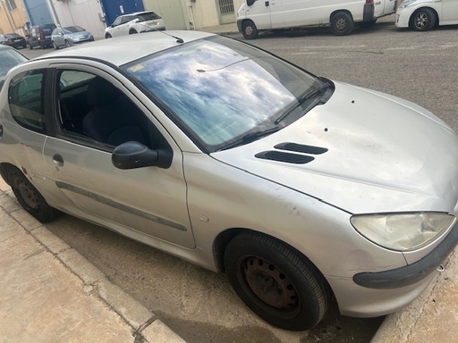 [G-KFW] 0345 PEUGEOT 206 1.4 GASOLINA 2001
