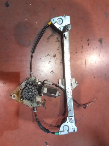 Elevalunas trasero derecho Peugeot 406 '04