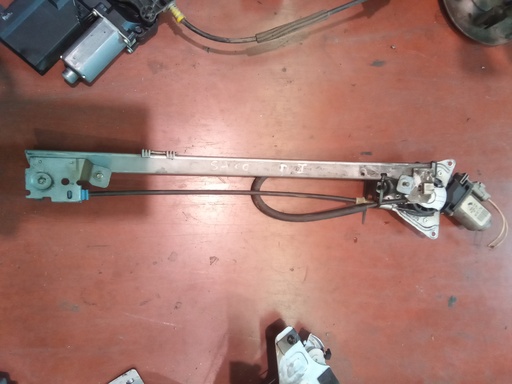 Elevalunas delantero izquierdo citroen saxo '01