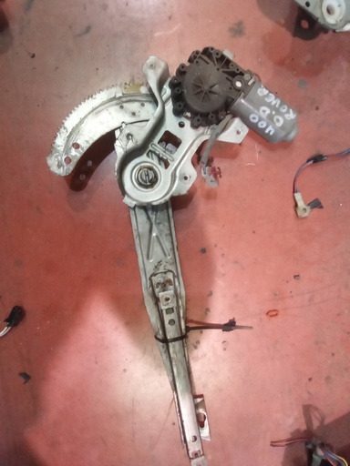 Elevalunas delantero derecho rover serie 400 '97