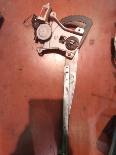 Elevalunas delantero derecho 5p Chevrolet kalos '05