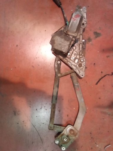 [86ABA23200BB] Elevalunas delantero izquierdo Ford Orión '87