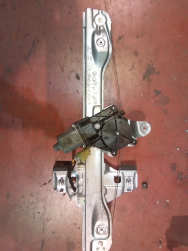 Elevalunas trasero izquierdo Chevrolet Orlando '10