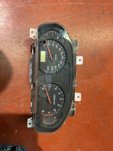 [Sin referencia] Cuadro instrumentos mitsubishi space 2001