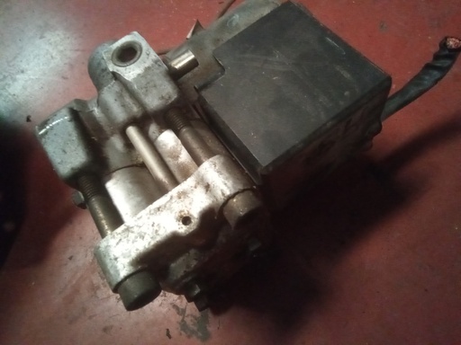 [4a0614111a] Módulo ABS audi 80 '94