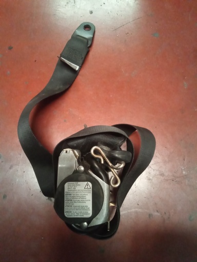 Cinturon delantero derecho ford fiesta '10