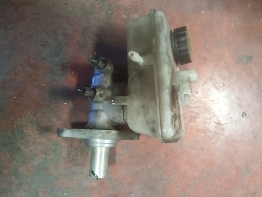 Bomba de freno Renault laguna 1.9 dci '04
