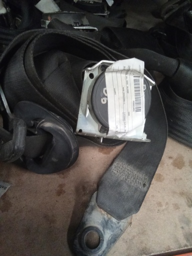 Cinturon delantero izquierdo mini cooper '06