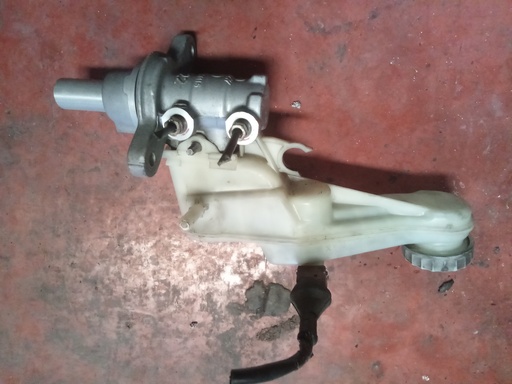 Bomba de freno Suzuki sx4 1.9 '06