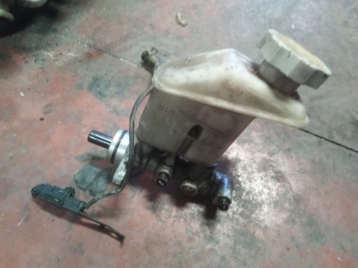 Bomba de freno Hyundai accent 1.5 crdi '06