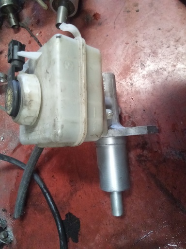 Bomba de freno BMW serie 5 2.5D '05