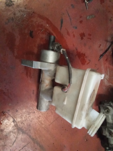 Bomba de freno Daewoo nubira 1.8i '03