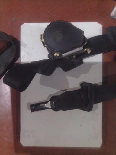 Cinturon trasero izquierdo fiat ulysse