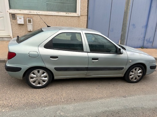 [D-8HZ] 0472 CITROEN XSARA 1.4 HDI 2004