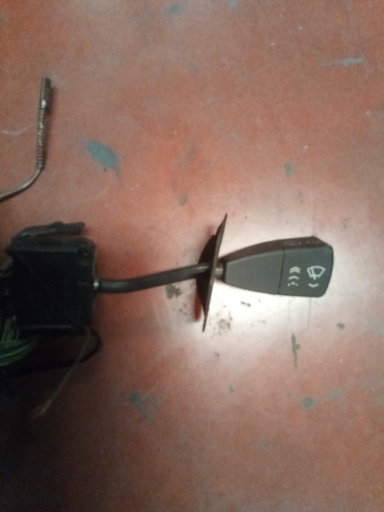 [SIN REFERENCIA] Mando del limpiaparabrisas BMW e34 '98