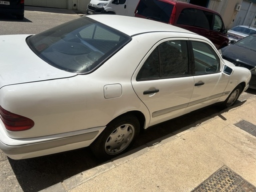 [D-602982] 0495 MERCEDES CLASE E W210 2.9TD 1997