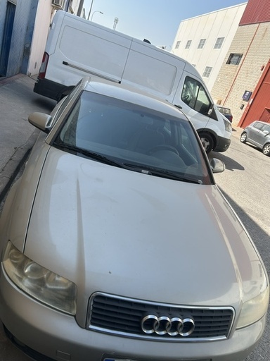 [(G)ALT] 0540 AUDI A4 2.0 TDI 2002
