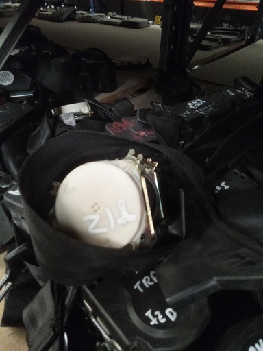 Cinturon seg. tras.izquierdo volkswagen passat '06