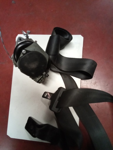 Cinturon trasero derecho renault megane '05