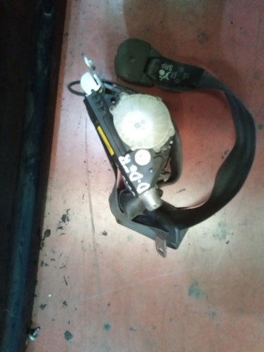 Cinturon delantero derecho renault clio '07